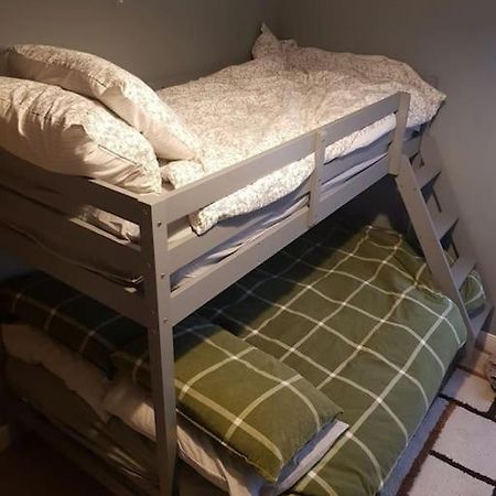 Just The Splott! Sleeps 6, 8 Mins To Stadium. Cardiff Exteriör bild